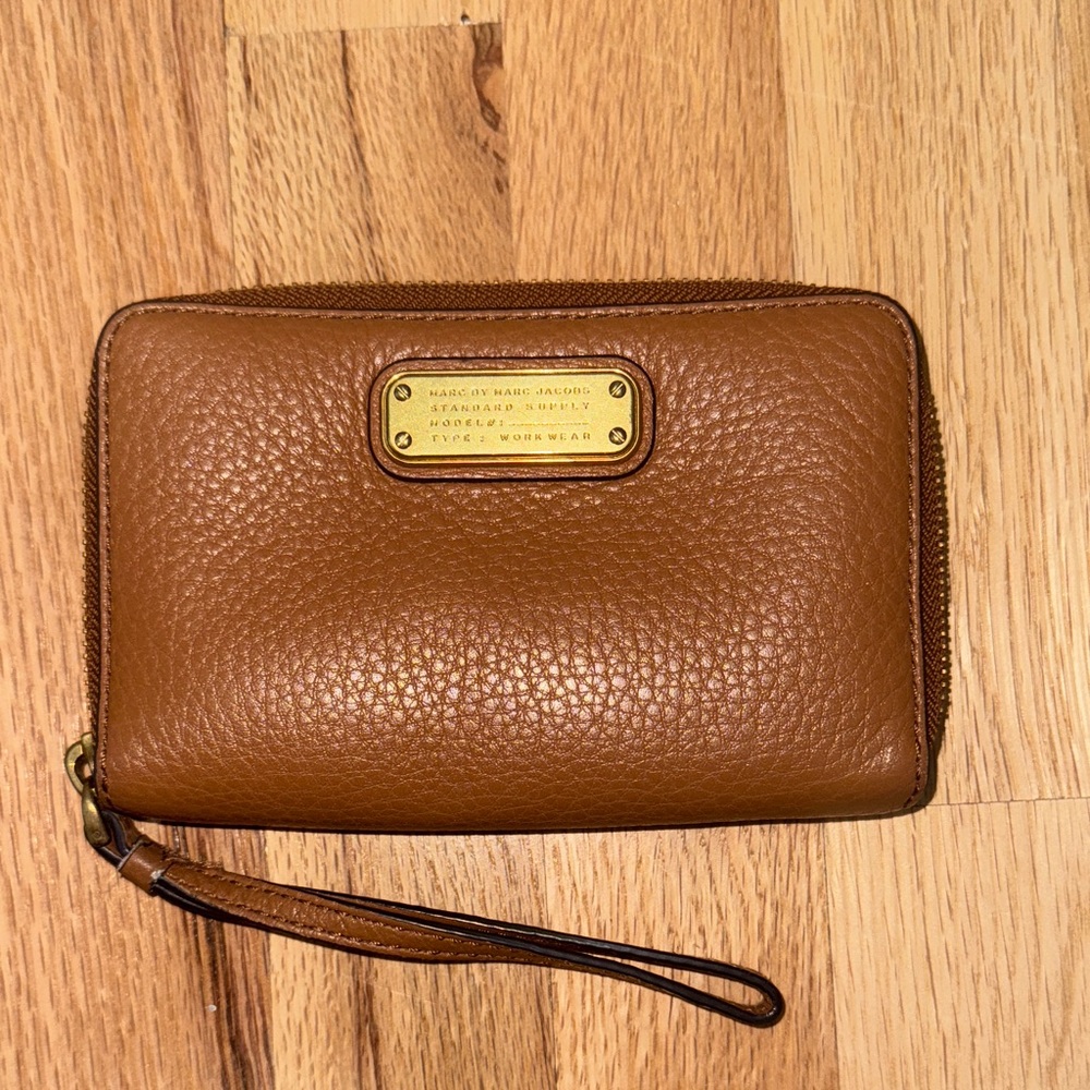 Marc Jacobs Tan Leather Wallet with Wrist Strap